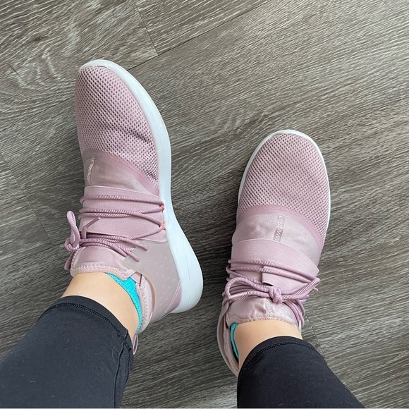 Fabletics Neopreme Sneaker - Picture 2 of 5